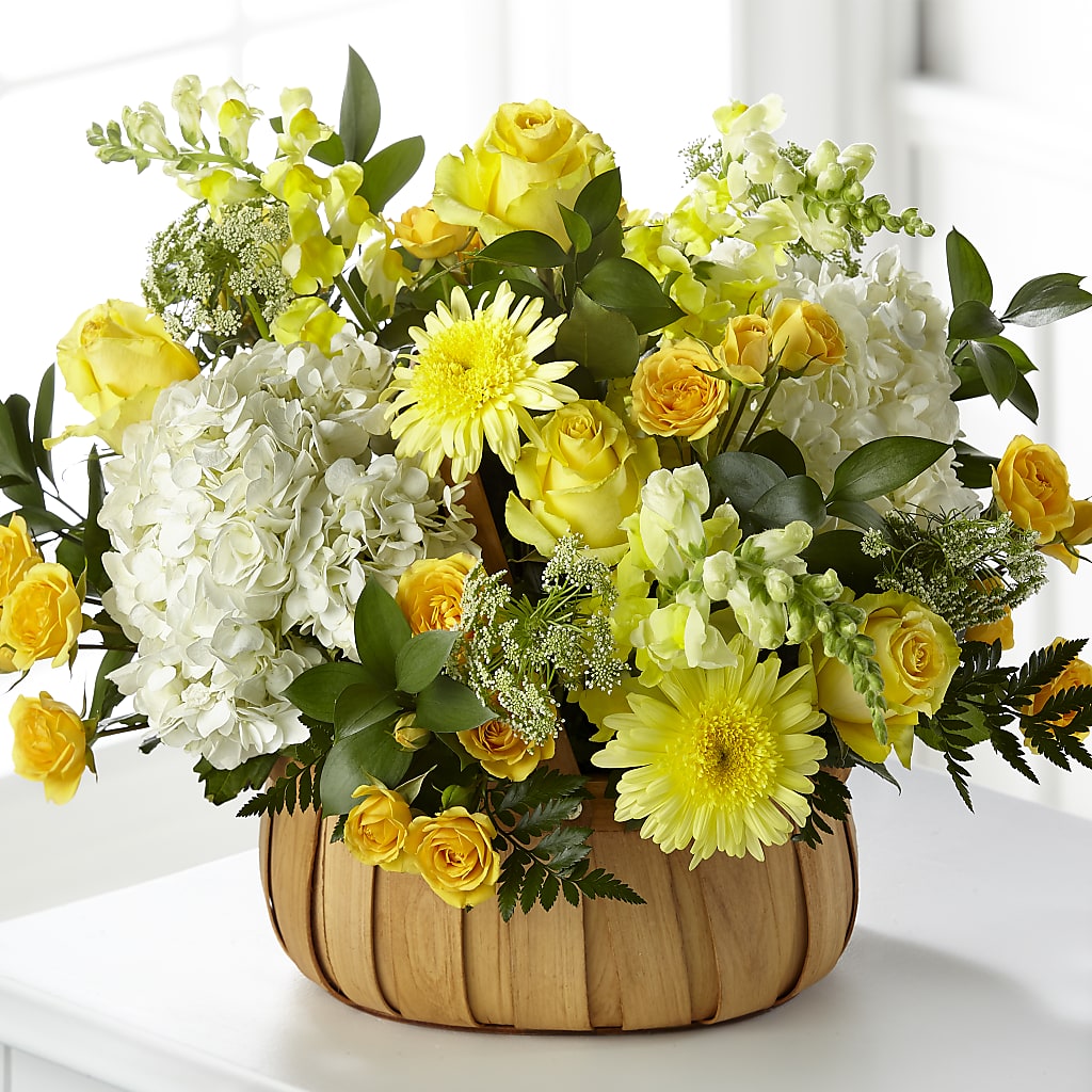 Rustic Remembrance Basket – LARRY FLORAL & GIFTS, Petersburg VA